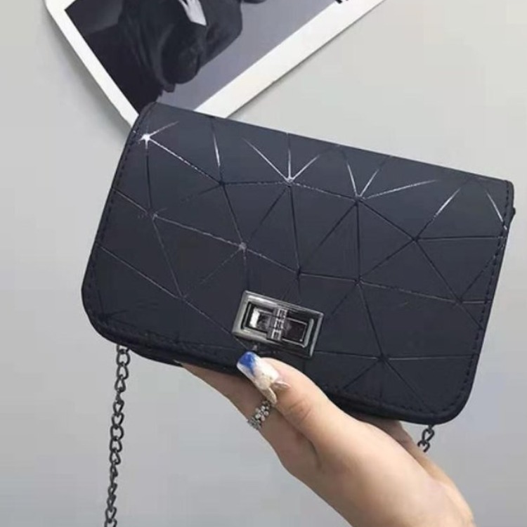 Women's Diamond-Shaped Small Square Bag – Fashion Chain Shoulder & Messenger Bag