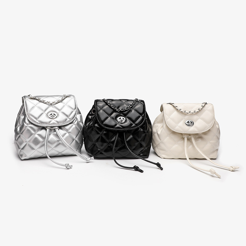 Casual Diamond Chain Small Backpack High-End College Style Bag for Women