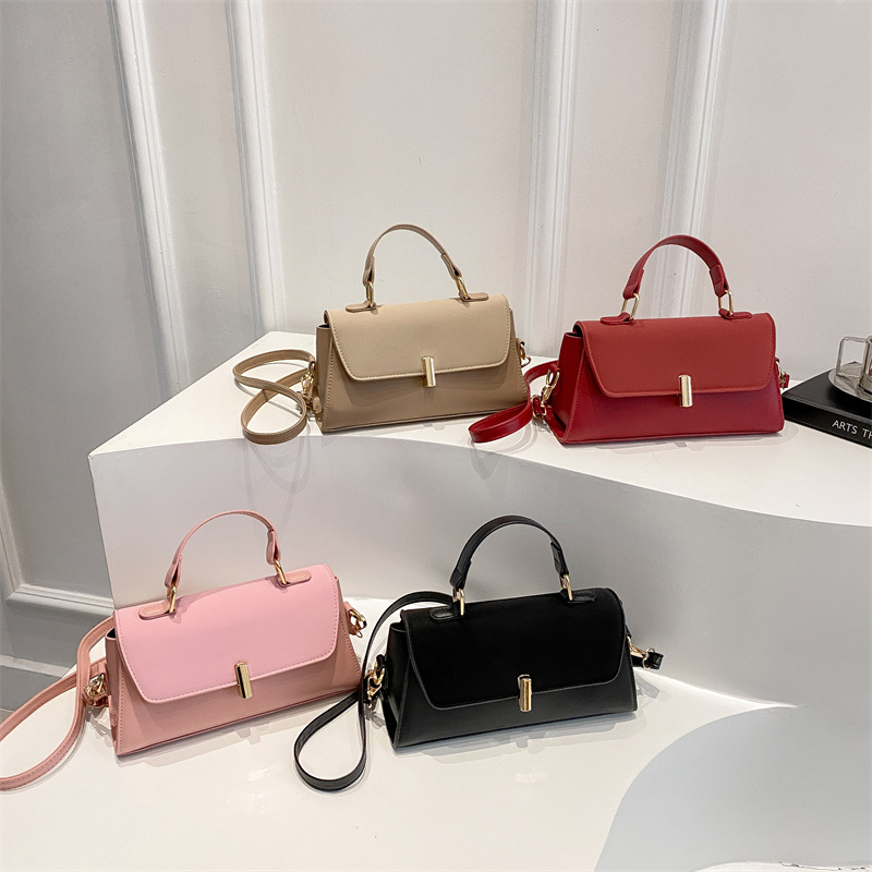 Women's French Baguette Bag – Light Luxury Crossbody & Shoulder Style, Summer Fashion Trend